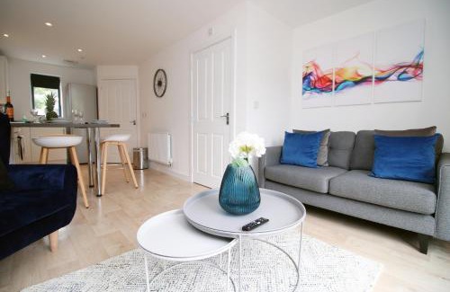 St. Thomas Apartamento | Close to City 3-Bed Townhouse & Parking