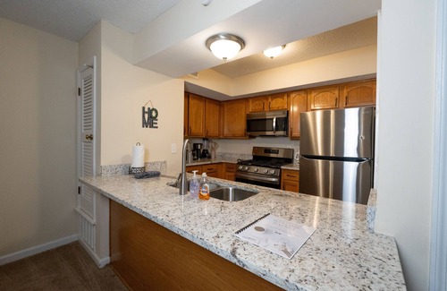 Town Center Casa | Close to Downtown Kennesaw - Beautiful 3 Bedroom Townhouse!