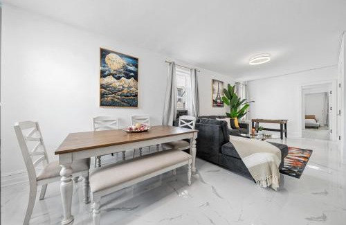The Heights Apartamento | Close to PATH -Games -Parking lot - NYC in 15 min