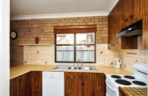 Hawks Nest Casa | Close To The Main Surf Beach