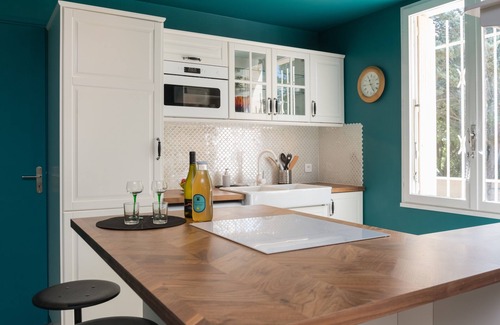 Saint-Maximin Casa | Close to Uz