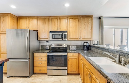 Aviara Condominio | Clover Pacific Views Upscale home with amazing ocean views - pool, hot tub and near beach