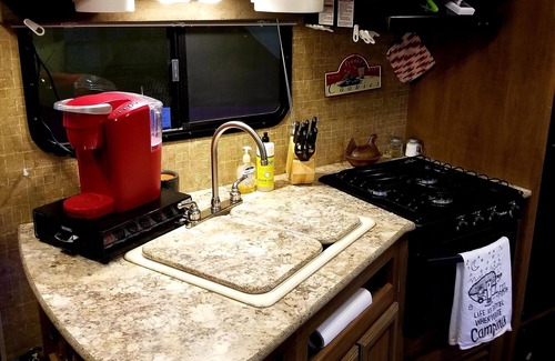 Clovis Casa | Clovis Country Cozy Camper