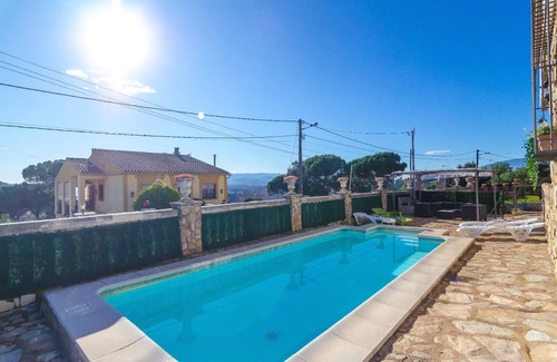 Macanet de la Selva Villa | Club Villamar - Descubre el encanto sereno de una villa en una urbanización tranquila, con piscin...
