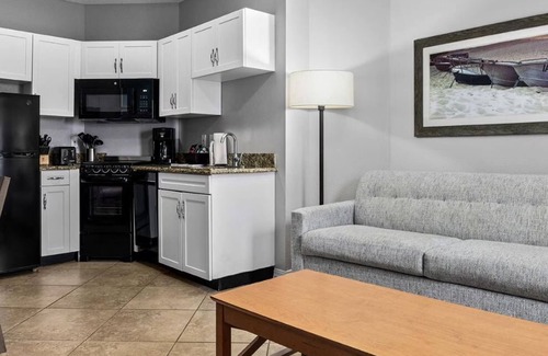 Miramar Beach Hotel | Club Wyndham at Majestic Sun