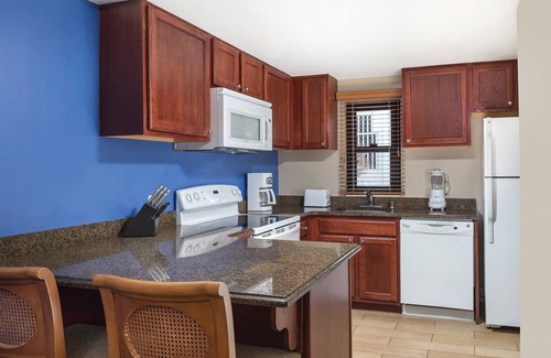 Kailua-Kona Hotel | Club Wyndham Royal Sea Cliff