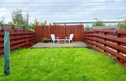 Cardonald Apartamento | Clyde 52 -Modern 2 bedroom apartment next to Hillington Train Station