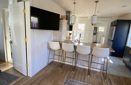 Livingston Cabaña | Clydes Cottage, Brand new remodel