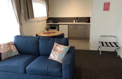 Upper Riccarton Hotel | Coachman Motel