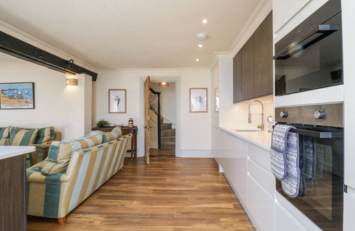 Swalecliffe Cabaña | Coast Guard House