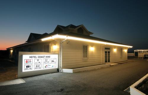 Sosa Hotel | COAST HIKE BEACH HOTEL