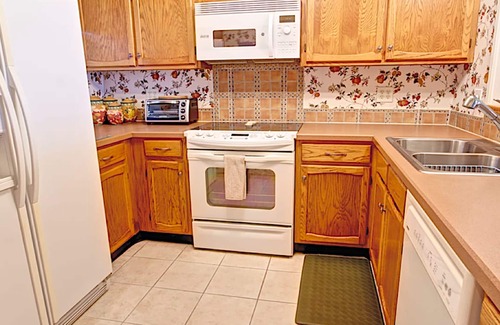 Butler Beach Apartamento | Coastal Bliss Beach Condo With Pool Free Tix