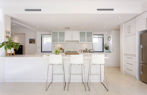 North Coogee Apartamento | Coastal Bliss - Family Home Moments from the Beach
