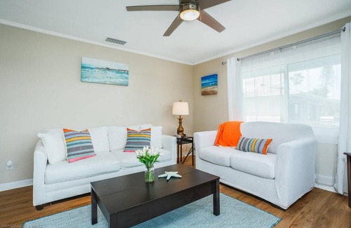 Siesta Key Casa | Coastal Breeze Siesta Pelican "D"