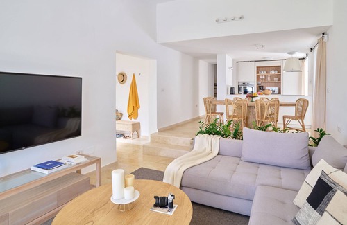 San Miguel de Abona Chalet De Esquí | Encanto Costero: Bungalow Acogedor en Golf del Sur, Tenerife, 90