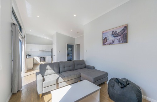 Port Macquarie Cabaña | Freshly renovated 2 bedroom cottage, close to Port's CBD