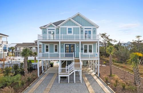 Ocean Isle Beach Casa | Coastal Charm Ocean Isle Beach custom beach home with 4 bedroom, 3 bath home with pool and elevator