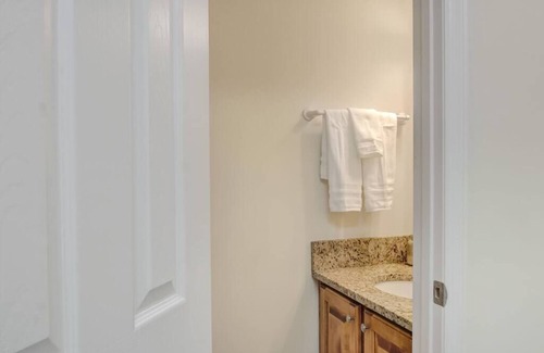 Vilano Beach Casa | Coastal Classy 🌊 5-min walk to quiet beach