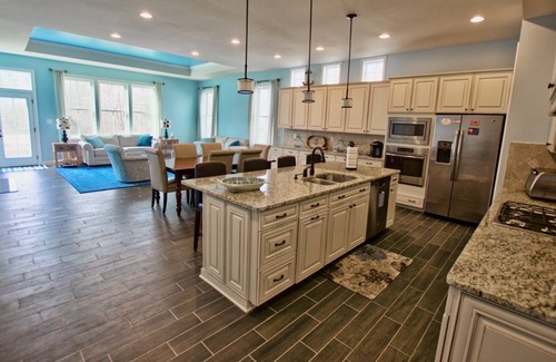 Lewes Casa | CC 5 BR, 3 baños completos * FRENTE AL AGUA * Capacidad para 12 (8 adultos + 4 niños)