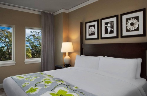 Myrtle Beach Complejo | Coastal Comfort: 2 Bedroom Garden View Escape at Marriott’s OceanWatch Villas