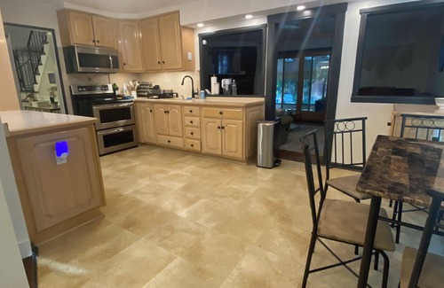 Fort Salonga Casa | Coastal Comfort in Northport - 4 Bedroom House