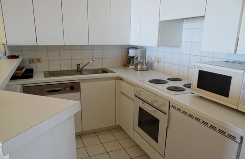 Nieuwpoort-aan-Zee Apartamento | Comodidad costera con estacionamiento