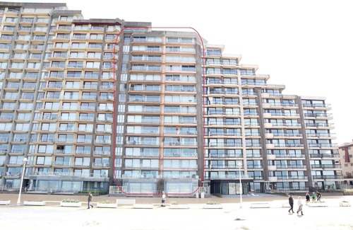 Nieuwpoort-aan-Zee Apartamento | Comodidad costera con estacionamiento
