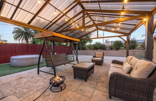 Goleta Casa | Coastal Home Near UCSB & Airport, Hot Tub, King Beds, Fast Wifi, Sleeps 6