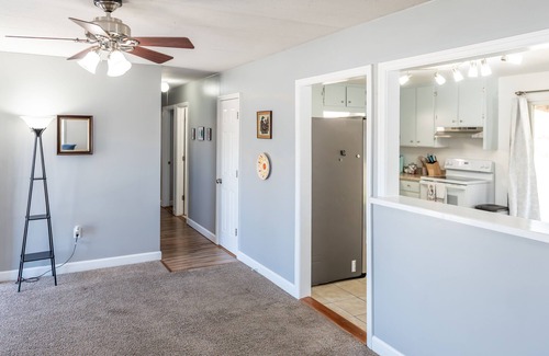 Hubert Casa | Coastal Hubert 3b Home-Covered Patio, Pet-friendly!