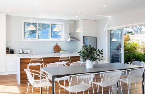 Narrawallee Casa | Free night on us this winter at Coastal, Pet-Friendly Luxe