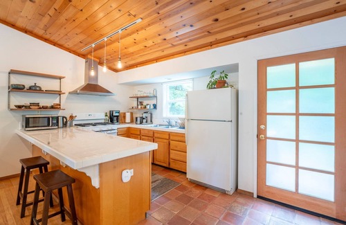 Little River Casa | Coastal Redwood Bliss