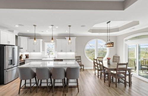 Ocean Isle Beach Casa | Coastal Sunset - private heated pool, spa, close walk to the beach