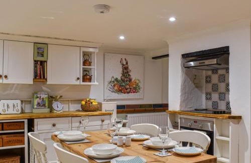 Petworth Casa | Cobblers Cottage