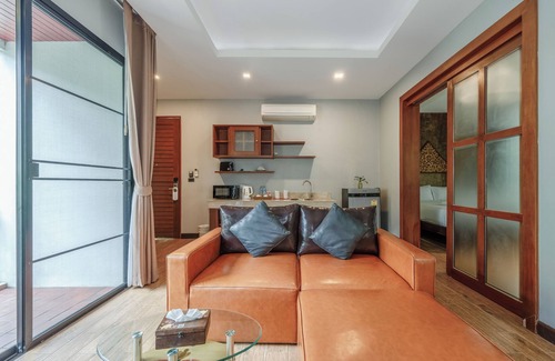 Chalong Hotel | Coco Paradiso Phuket Hotel