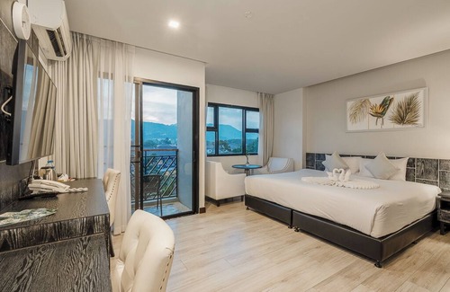 Chalong Hotel | Coco Paradiso Phuket Hotel
