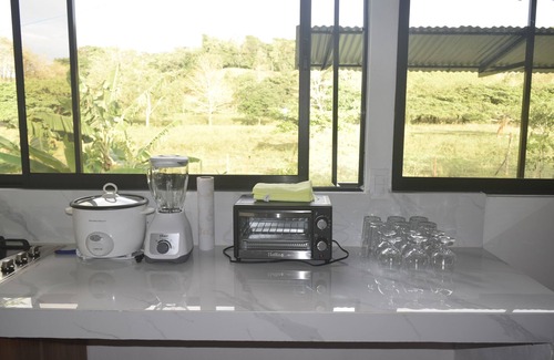 Pavones Cabina | Coconut Lodge Maluhia