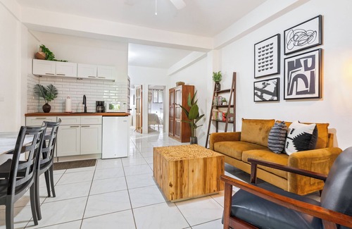 Hopkins Casa | Coconut Row