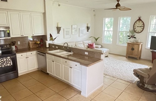 Ko Olina Villa | Coconut Villa Entire home in Koolina Walking distance to the shops and beaches