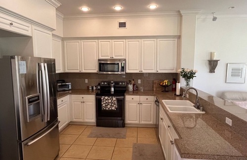 Ko Olina Villa | Coconut Villa Entire home in Koolina Walking distance to the shops and beaches
