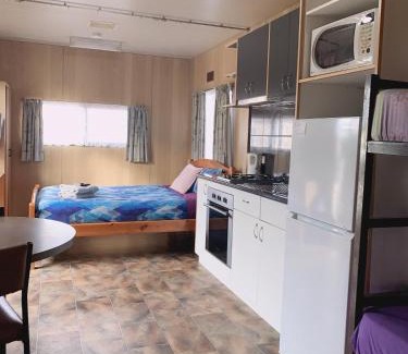 Colac West Otro | Colac Otway Caravan & Cabin Park