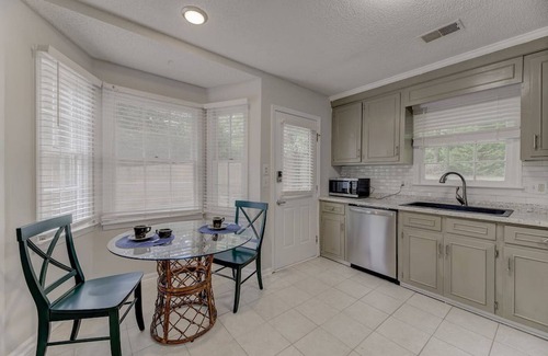 Columbia Casa | Coldstream Family Home | Near Lake Murray 3BR