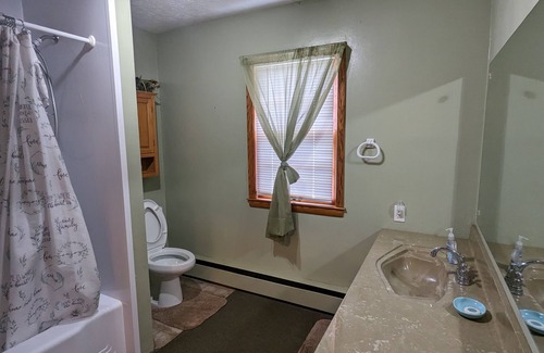 Marietta Casa | Cole Coffman Garden cozy 3-bedroom house near downtwon Marietta