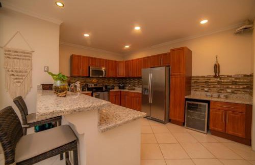 Herradura Apartamento | Colina 8F 2 bdr Garden View in Los Suenos