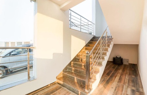 Lucknow Hotel | Collection O 73951 Rumma Inn Banthra