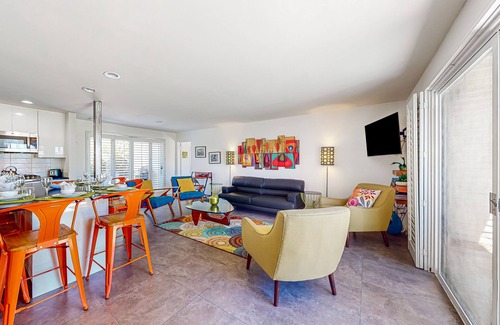 Araby Commons Casa | Color-filled charmer with pool & tennis access, patios, and AC