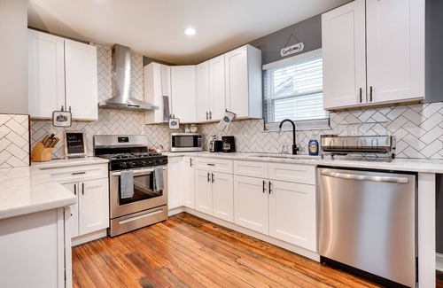 Hilltop Casa | Columbus Vacation Rental ~ 4 Mi to Downtown!