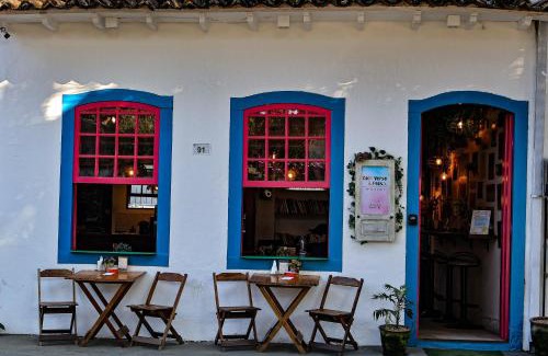 Pontal Casa | Com Verso e Prosa RePouso - SIMPLES e charmosa a poucos passos do centro histórico
