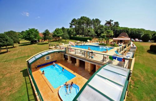 Saint-Crepin-et-Carlucet Casa | COMBAS village de gites