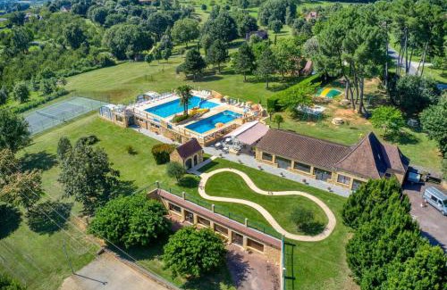 Saint-Crepin-et-Carlucet Casa | COMBAS village de gites