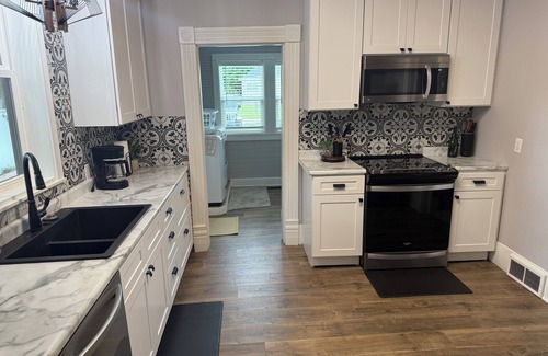 Holdrege Casa | Come and enjoy our cozy remodeled home centrally located and close to everything